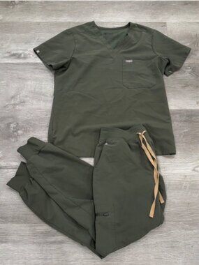 FIGS Technical Collection Scrubs SET Moss Green Womens S Top /Joggers